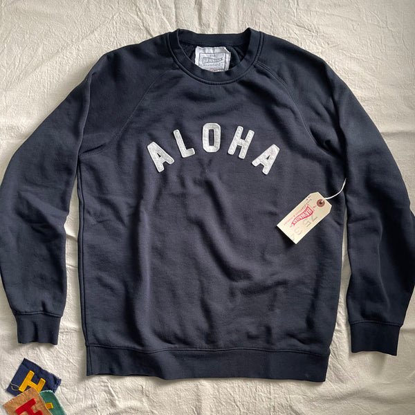 Mens Raglan Fleece Navy x Ivory Aloha applique