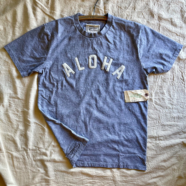 Mens T-Shirt in Heather Grey x Aloha applique